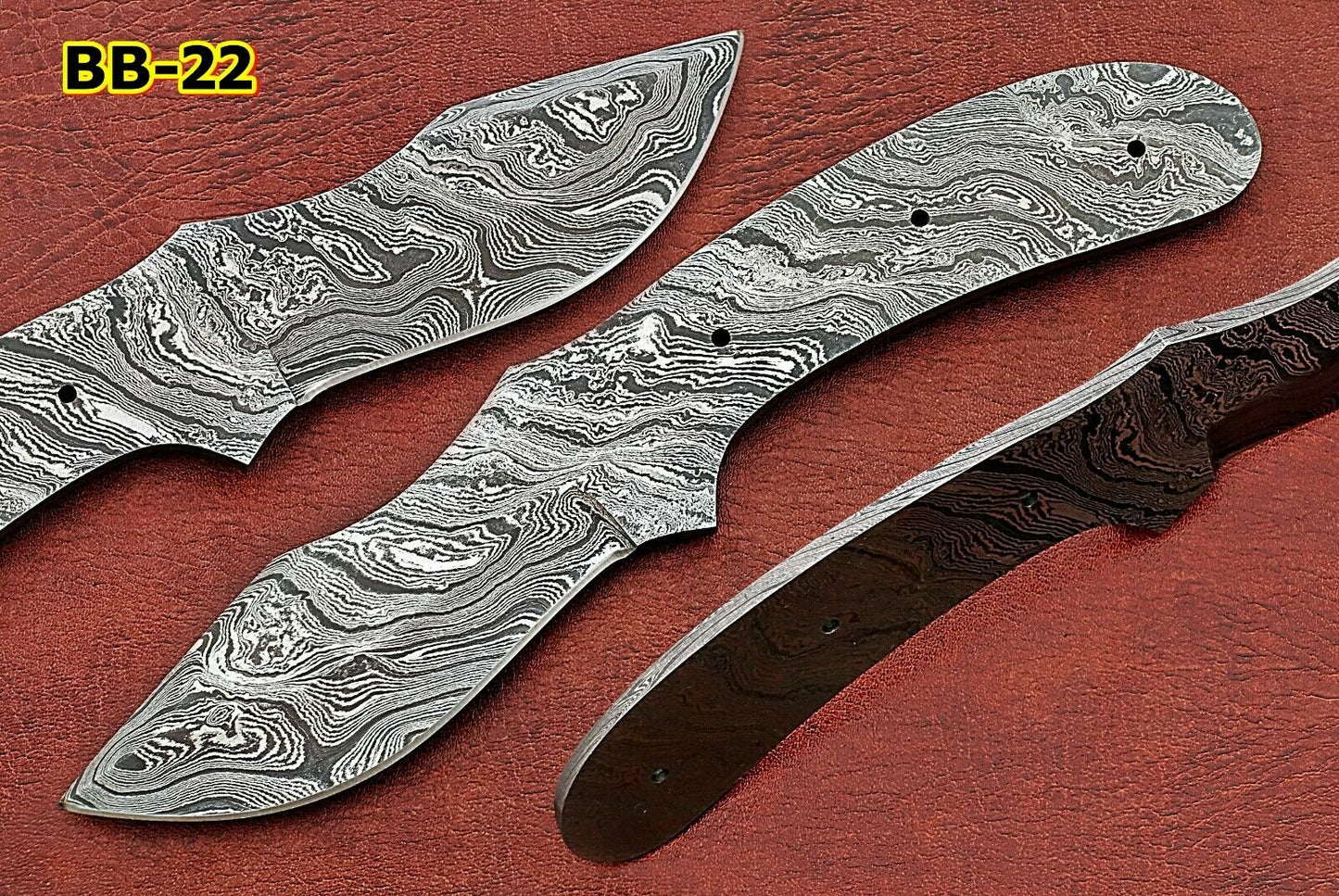 Clip point blank blade 8" hand forged Damascus steel knife, 3.5" Cutting edge