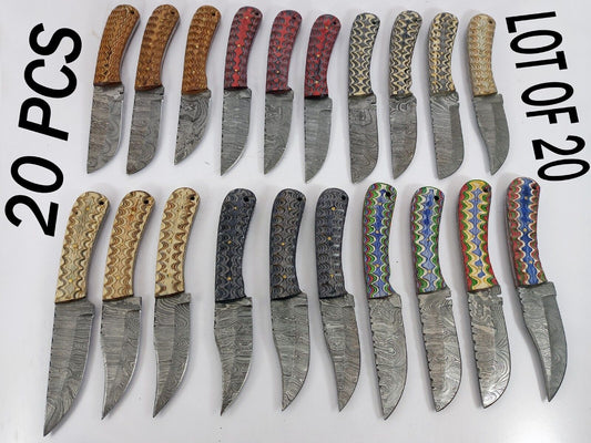 20 pieces Damascus steel fixed blade skinning knives lot with Leather sheath. Over 150 inches long Damascus steel knives in assorted colors