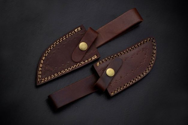 10 pieces Damascus steel Round scale skinning knives set with Leather sheath. Overall 85 inches long Damascus steel blade knives