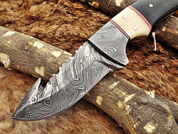 8" Long hand forged full tang Damascus steel drop point gut hook blade compact Knife, Dollar wood with Damascus Bolster scale, Cow Leather sheath (Copy)