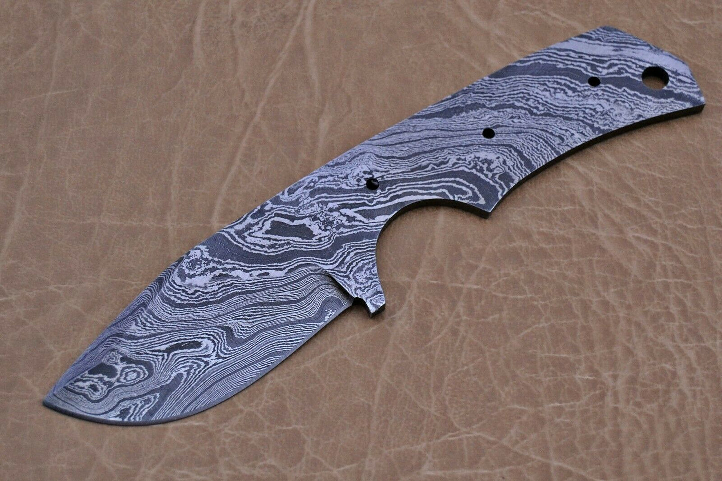 4 pieces blank blade set, over 32" long hand forged Damascus steel knives