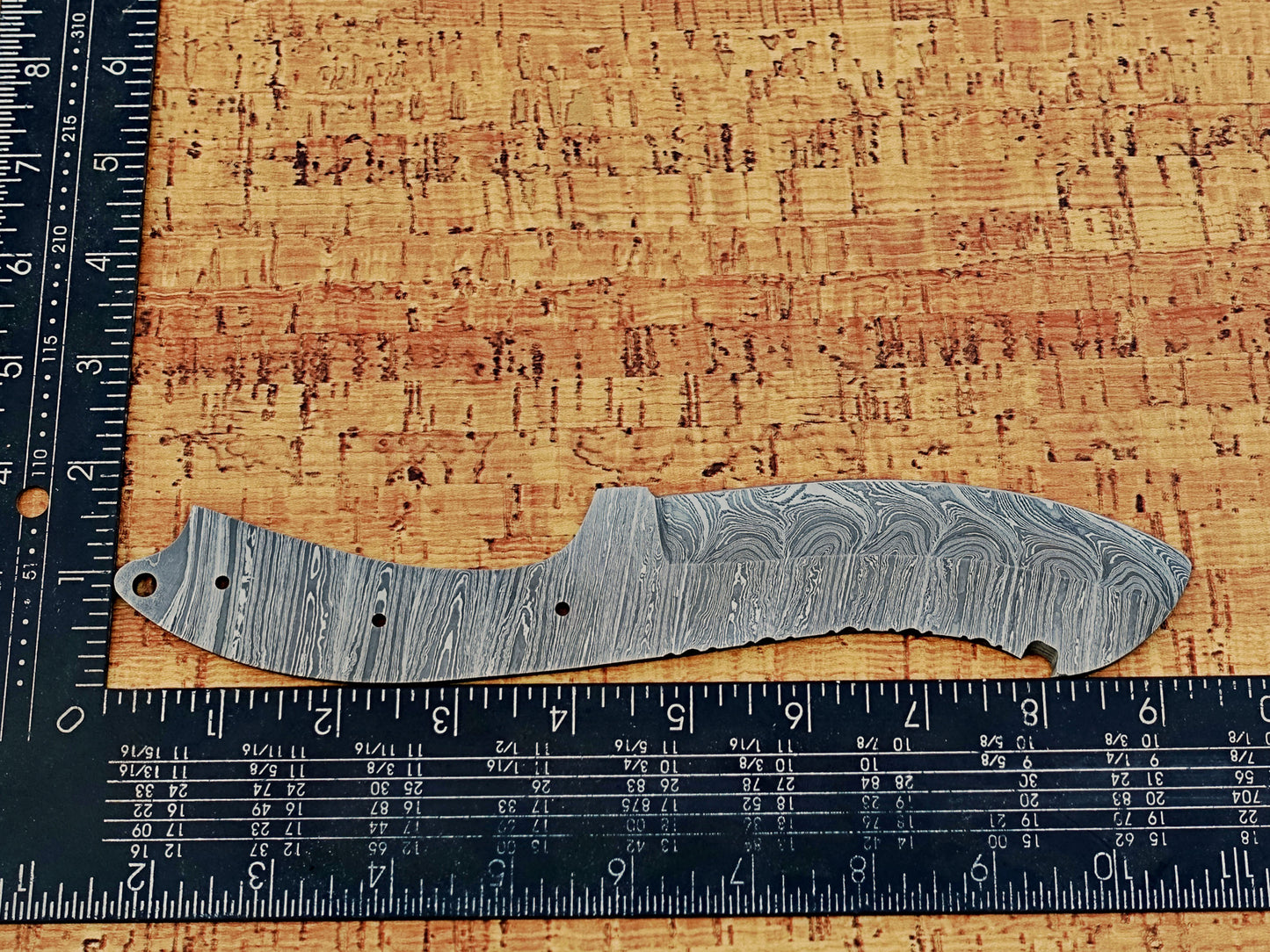 9.5 inches long Damascus steel Nessmuk blade skinning knife, knife making supplies, Hand forged Twist pattern Damascus steel blank blade skinning knife, 4.75" cutting edge, 4.5" scale space