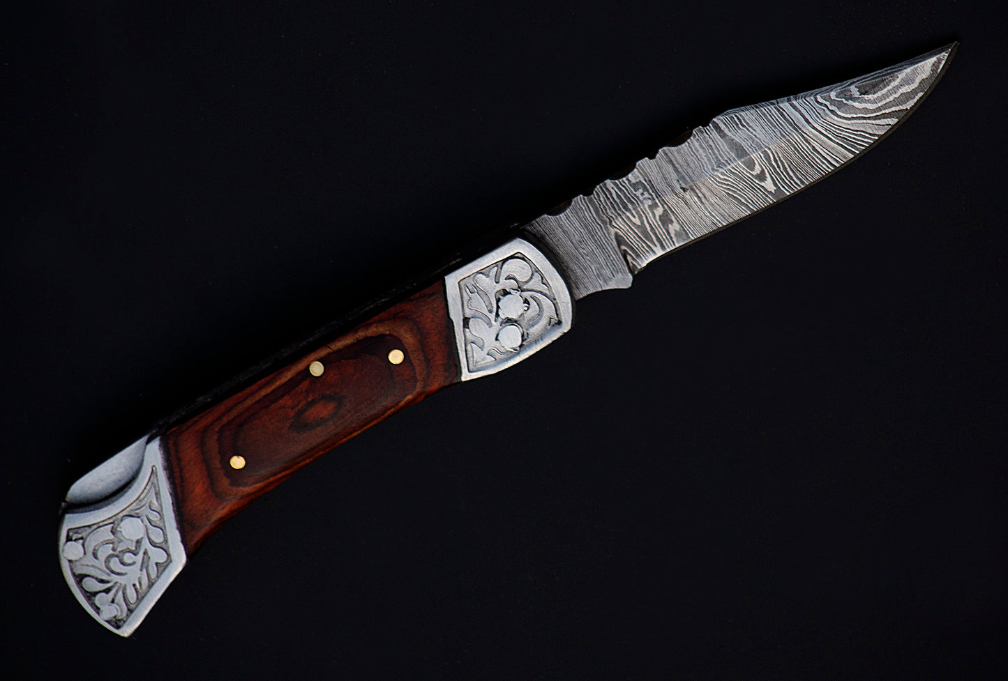 7" long back lock Folding Knife, Rose wood Scale with Engraved steel bolster, custom made 3.25" Hand Forged Damascus steel blade, Cow hide leather sheath with belt loop