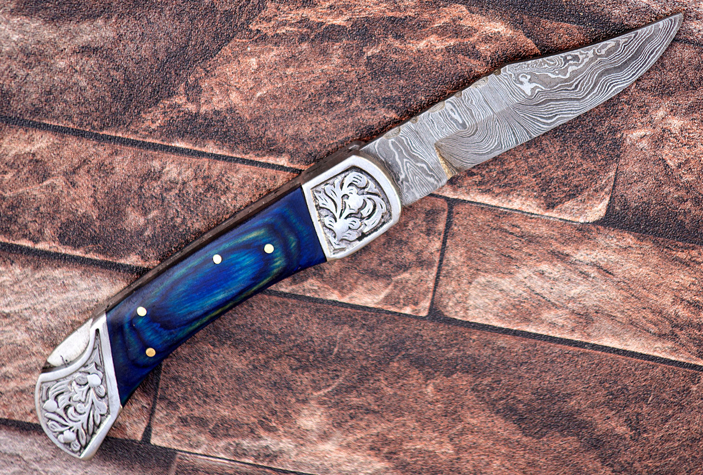9" long back lock Folding Knife, Blue wood Scale with Engraved steel bolster, custom made 4" Hand Forged Damascus steel blade, Cow hide leather sheath with belt loop