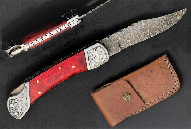 9" long back lock Folding Knife, 2 tone Red wood Scale with Engraved steel bolster, custom made 4" Hand Forged Damascus steel blade, Cow hide leather sheath with belt loop