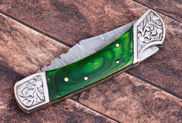 9" long back lock Folding Knife, 2 tone Red wood Scale with Engraved steel bolster, custom made 4" Hand Forged Damascus steel blade, Cow hide leather sheath with belt loop
