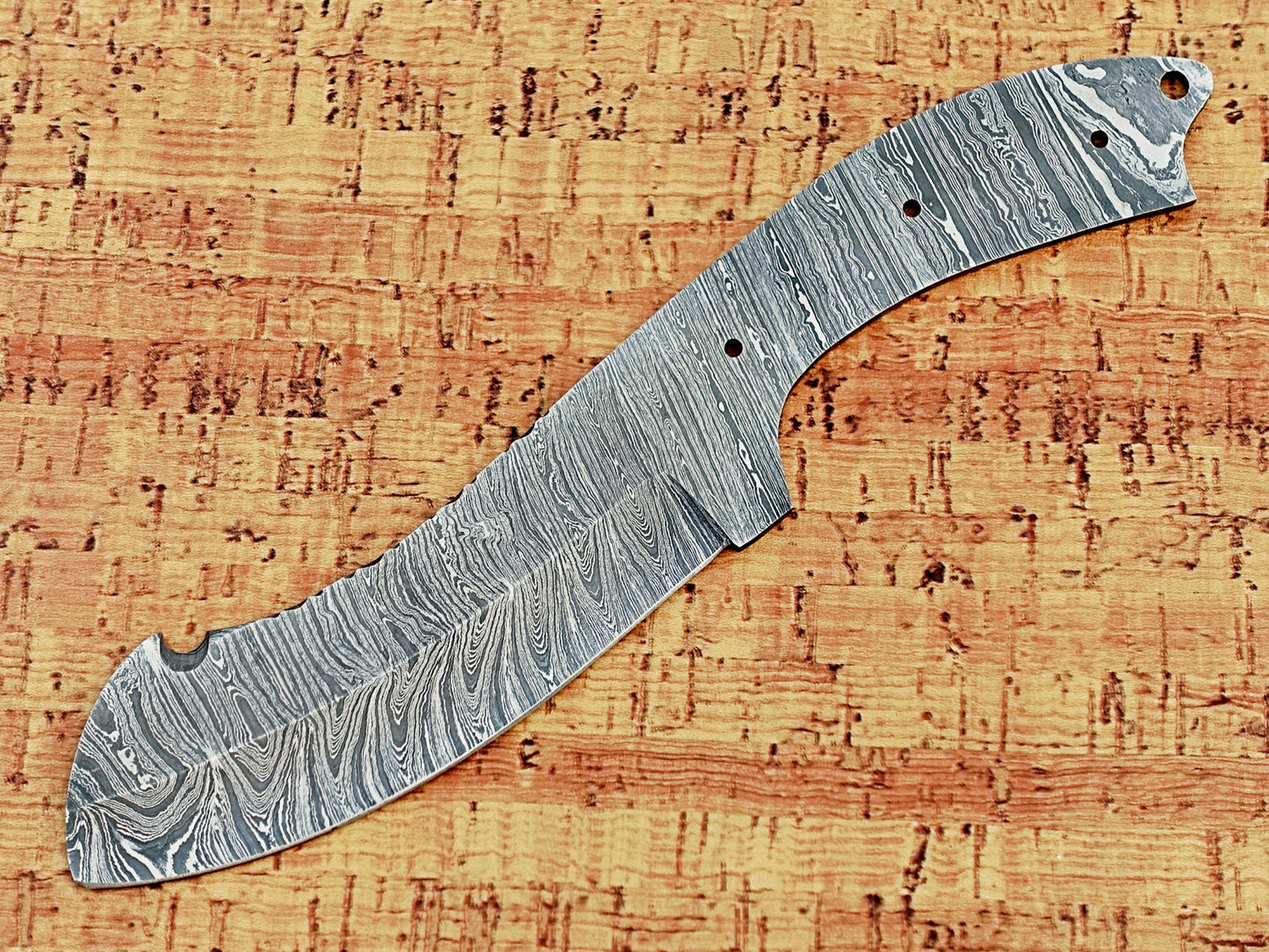 9.5 inches long Damascus steel Nessmuk blade skinning knife, knife making supplies, Hand forged Twist pattern Damascus steel blank blade skinning knife, 4.75" cutting edge, 4.5" scale space
