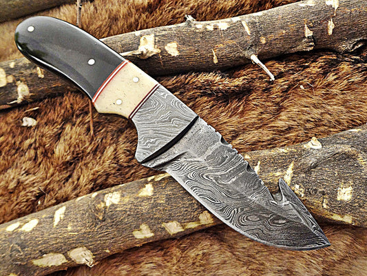 8" Long hand forged full tang Damascus steel drop point gut hook blade compact Knife, Dollar wood with Damascus Bolster scale, Cow Leather sheath (Copy)