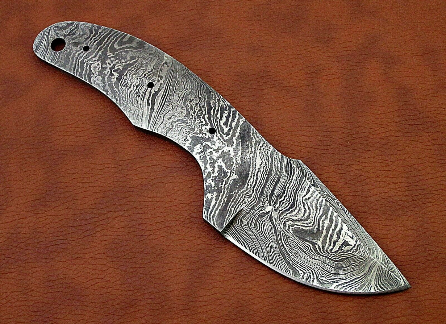 4 pieces blank blade set, over 32" long hand forged Damascus steel knives