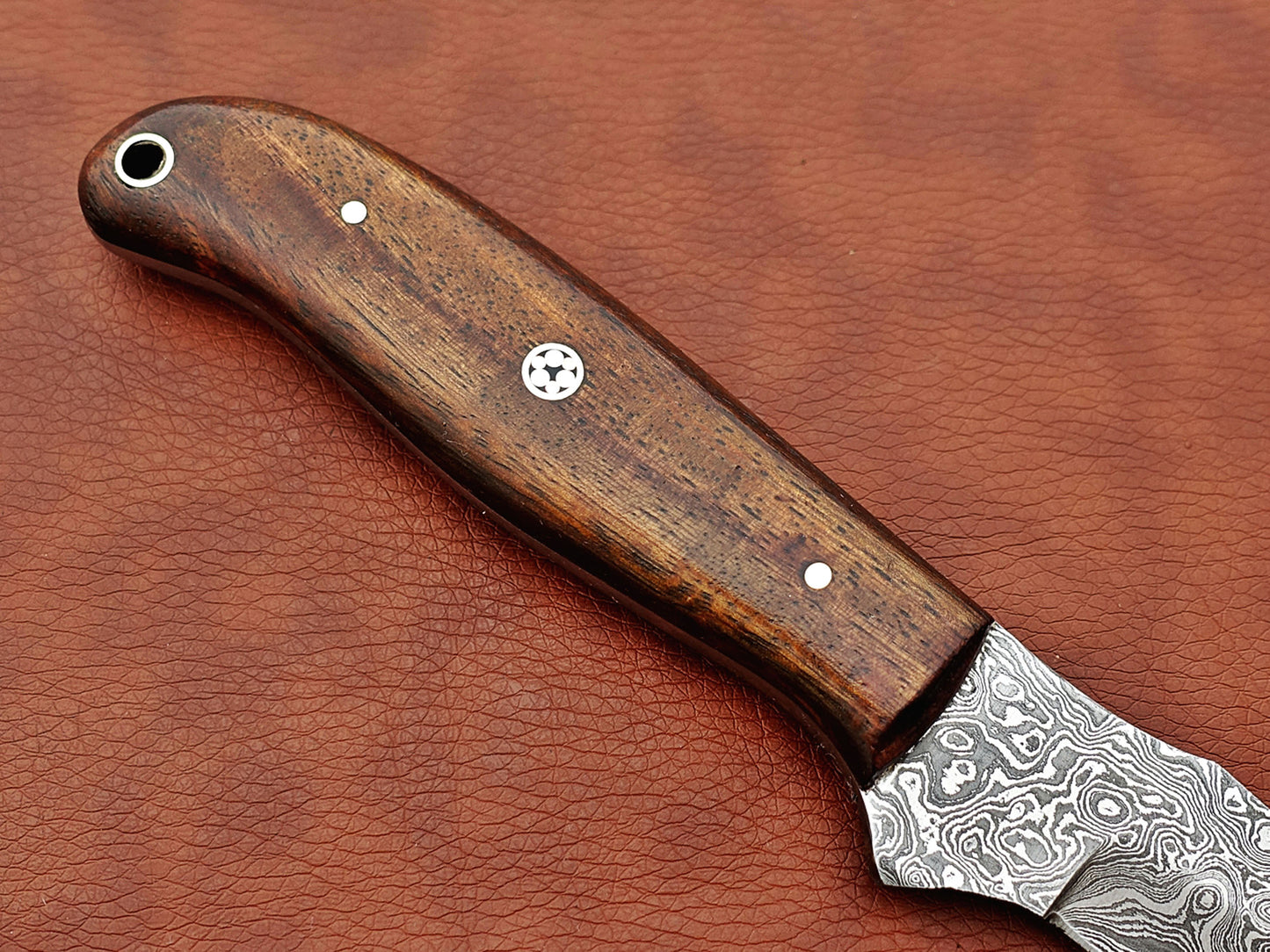 9.5" straight back blade skinning knife, 5" full tang Rain drop pattern Damascus steel blade, Available in 4 colors, includes Cow hide Leather sheath