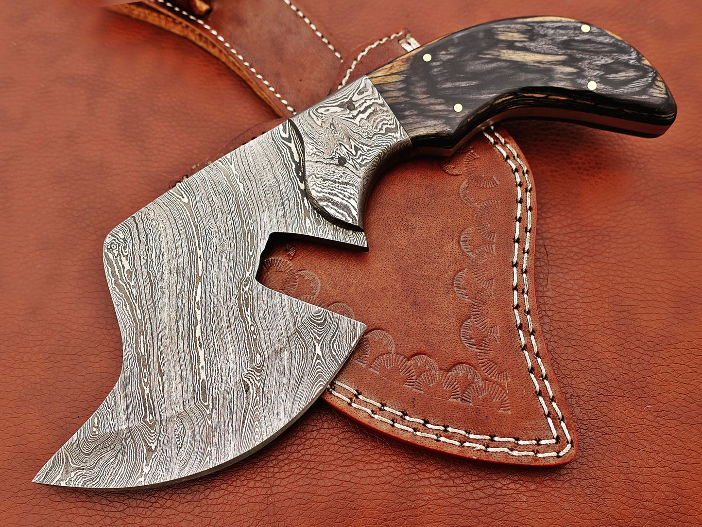 9" hand forged Twist Pattern Damascus steel chopper, 2 tone Dollar wood scale compact cleaver, Leather sheath included