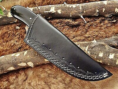Damascus steel skinning knife 4 Pcs set with leather sheath, Black & white scale