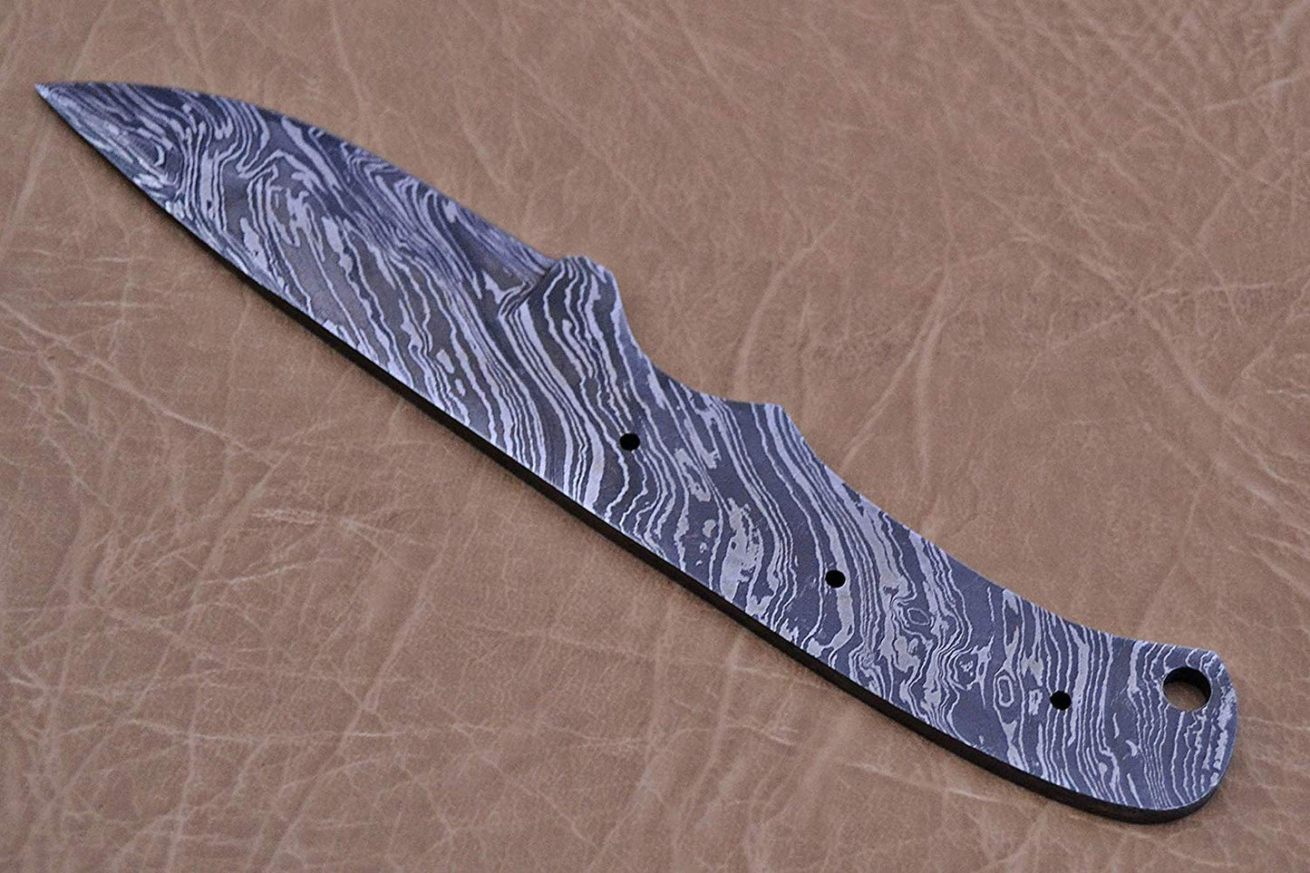 Damascus Steel Blank Blade, 8 inches Long Hand Forged Pocket Knife with 3 Pin Hole & an Inserting Hole Space 4 inches Cutting Edge