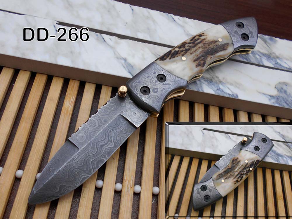 7.5" Damascus folding knife with Damascus bolster on both edges with thumb knob & liner lock equipped, Available in 4 scales, Cow hide leather sheath with belt loop included