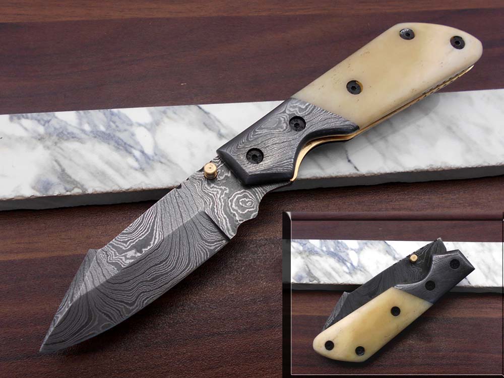 Damascus steel 7.5" long Folding Knife Bull horn with Damascus bolster pocket clip scale, custom made Hand Forged blade cow leather sheath