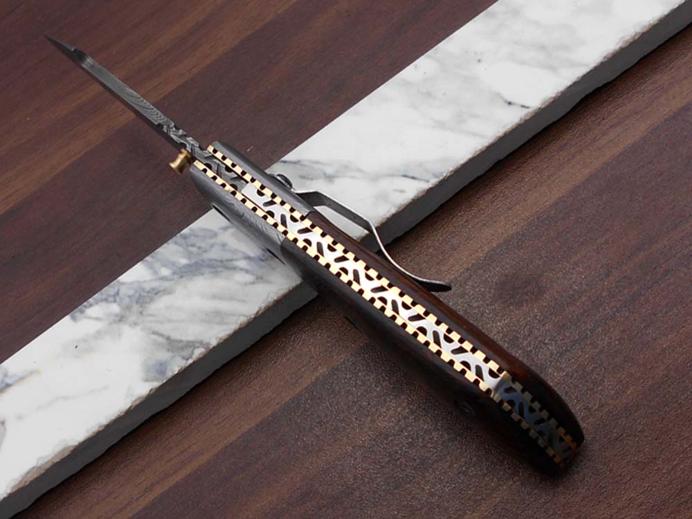 Damascus steel 7.5" long Folding Knife Bull horn with Damascus bolster pocket clip scale, custom made Hand Forged blade cow leather sheath