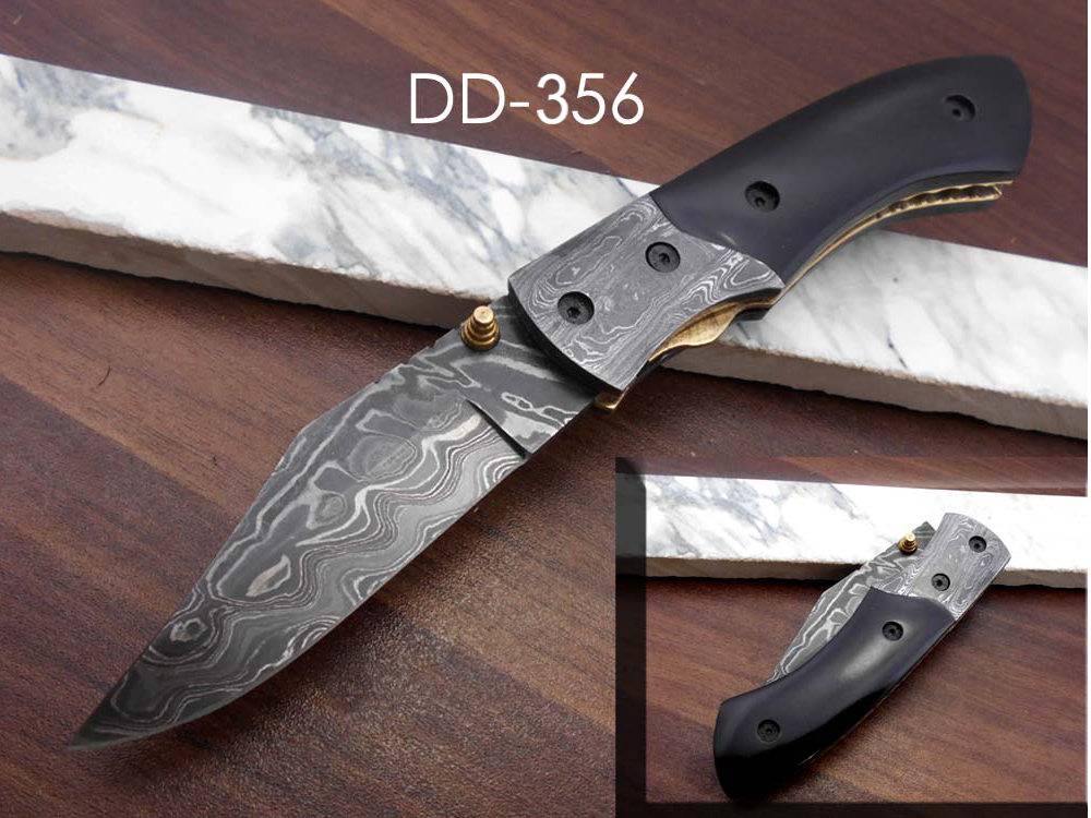 8.5" long hand forged custom made Damascus steel pocket clip folding knife, available in 4 scales options with Damascus Bolster, Comes with Cow hide leather sheath