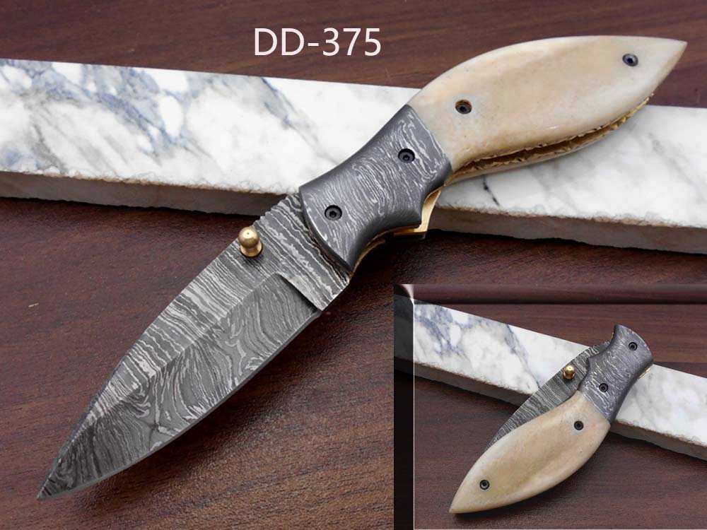 7.5" Folding Knife, 3.5" Legal Hand Forged Twist Pattern Damascus Steel Blade, Black and White Scales Available, Pocket Knife, Liner Lock & Thumb knob Equipped, Cow Hide Leather Sheath