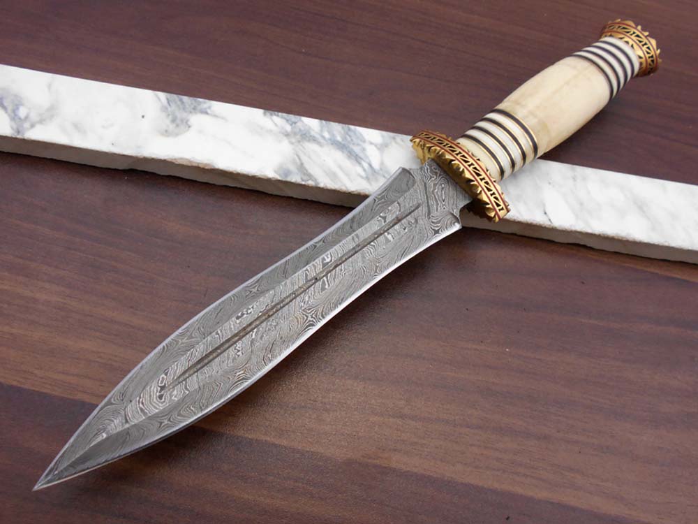 13" Long Damascus Dagger hand forged Knife 7" dual cutting edge exotic Rose wood scale crafted with engraved brass & fiber spacing, sheath