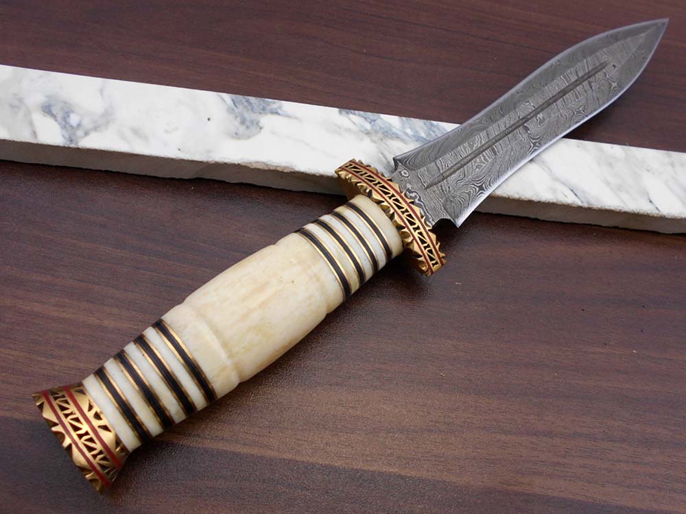 13" Long Damascus Dagger hand forged Knife 7" dual cutting edge exotic Rose wood scale crafted with engraved brass & fiber spacing, sheath