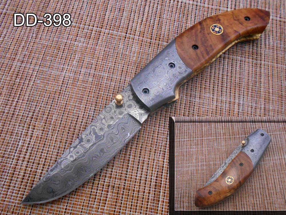 7.5" Folding Knife, 3.5" Hand Forged Twist Pattern Damascus Steel Blade Pocket Knife, 4" scale available in 3 Colors, Liner Lock & Thumb knob Equipped, Cow Hide Leather Sheath