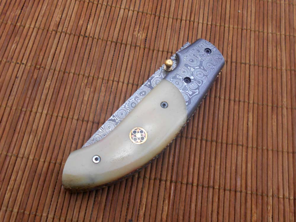 7.5" Folding Knife, 3.5" Hand Forged Twist Pattern Damascus Steel Blade Pocket Knife, 4" scale available in 3 Colors, Liner Lock & Thumb knob Equipped, Cow Hide Leather Sheath