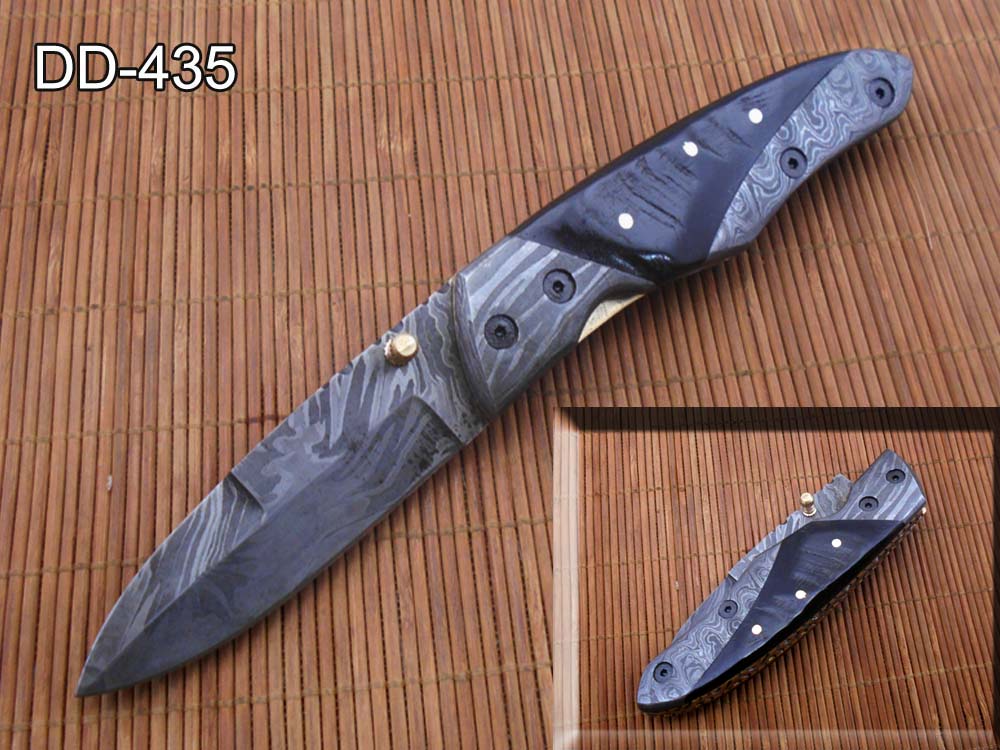 8" long Damascus steel custom made Folding Knife with pocket clip, Available in various scales option with Damascus, 3.5" Damascus steel blade with Liner lock, Includes Cow hide leather sheath