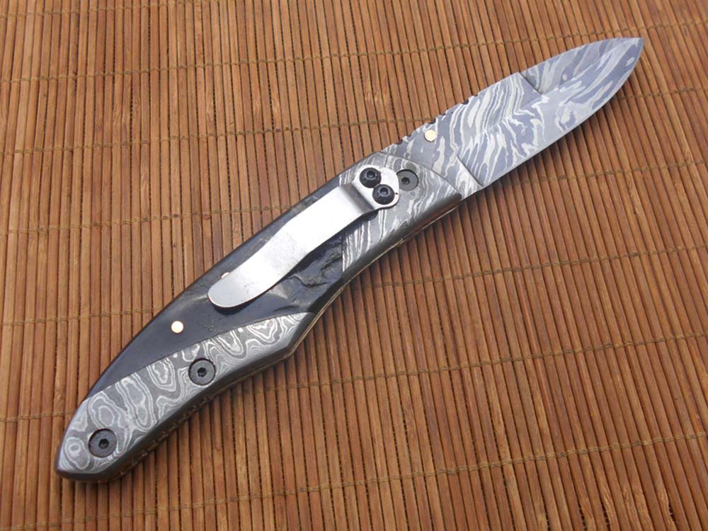 8" long Damascus steel custom made Folding Knife with pocket clip, Available in various scales option with Damascus, 3.5" Damascus steel blade with Liner lock, Includes Cow hide leather sheath
