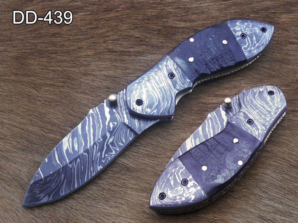 Damascus steel 7" folding knife, liner lock, thumb knob, Cow sheath, 4 Colors