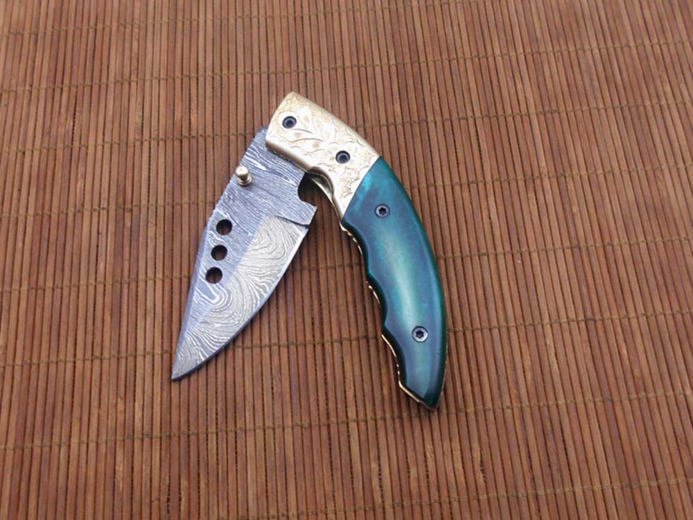 Damascus steel 7" long Folding Knife, Available in 3 scales with bolster, 3" Hand Forged legal blade with 3 inserting holes, Cow hide leather sheath included
