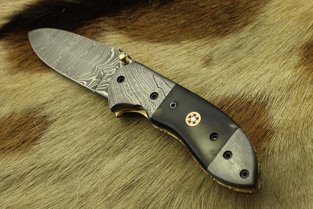 Damascus steel 7" folding knife, liner lock, thumb knob, Cow sheath, 4 Colors