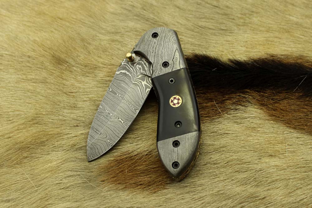 Damascus steel 7" folding knife, liner lock, thumb knob, Cow sheath, 4 Colors