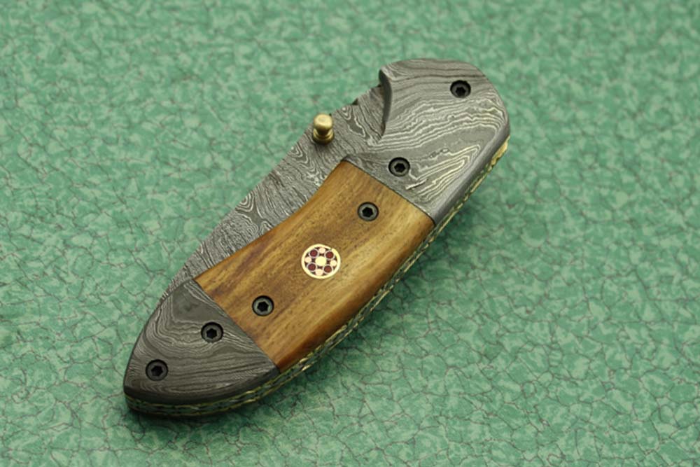 Damascus steel 7" folding knife, liner lock, thumb knob, Cow sheath, 4 Colors