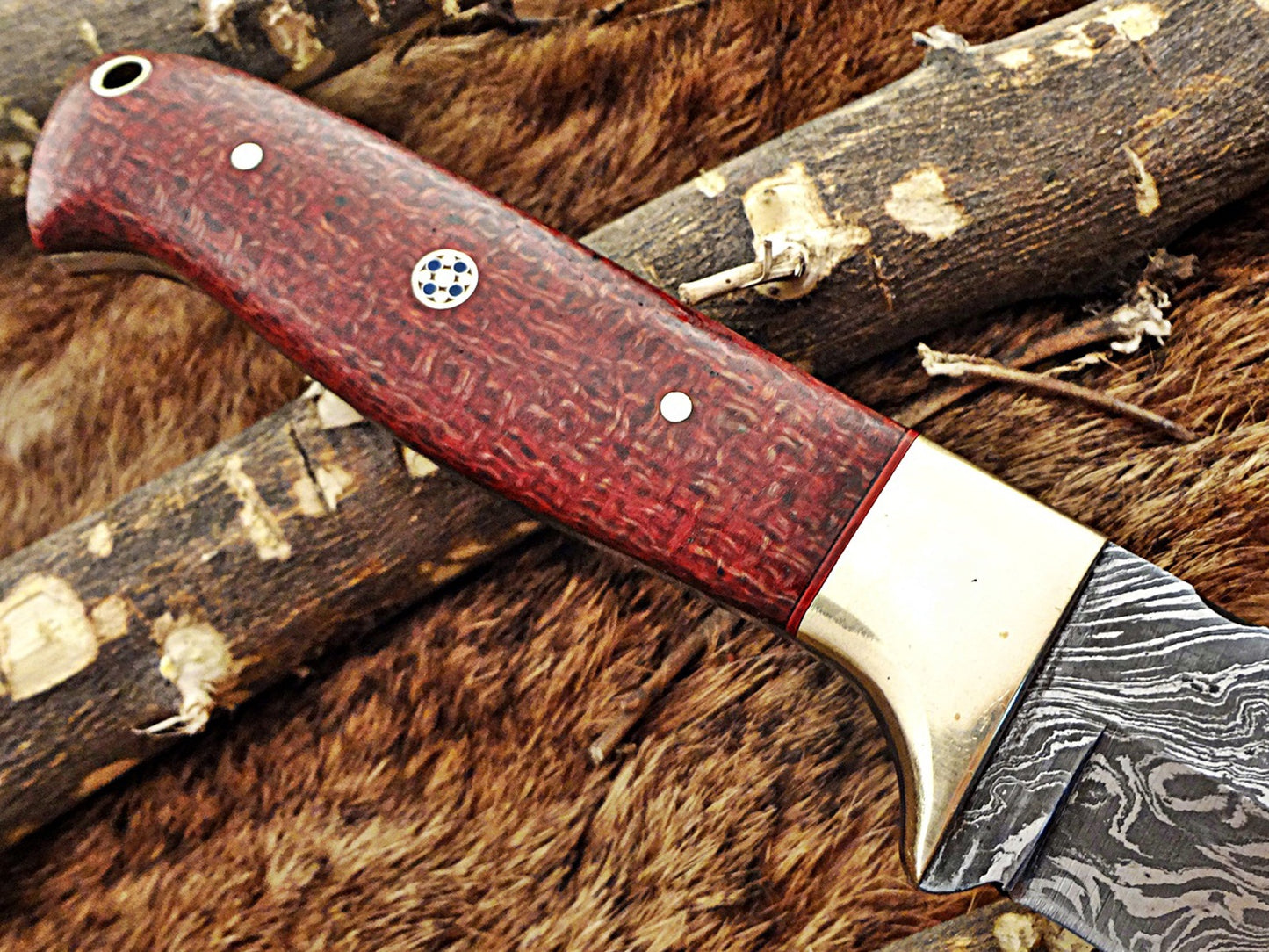 9" Damascus steel skinning knife, 4.5" full tang blade, Available in White and Red colors, includes Cow hide Leather sheath