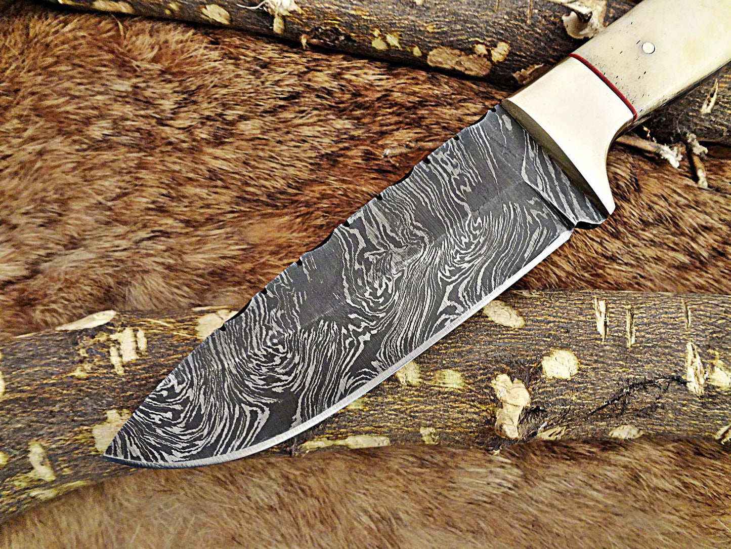 9" Damascus steel skinning knife, 4.5" full tang blade, Available in White and Red colors, includes Cow hide Leather sheath