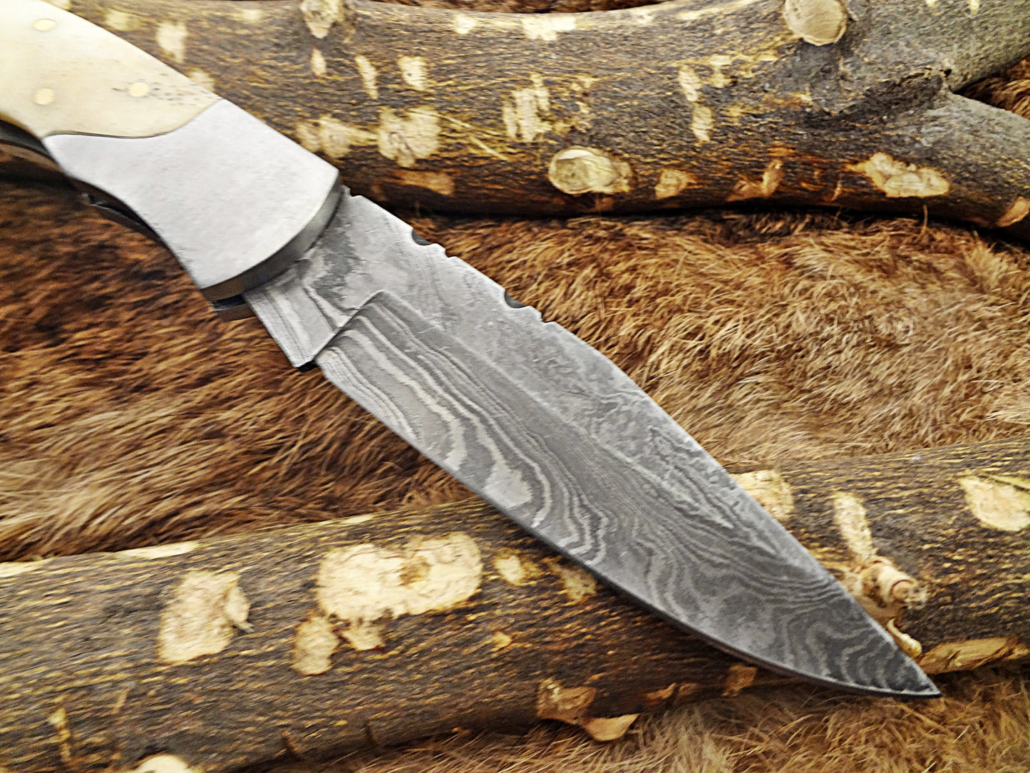 8" long Damascus steel Folding Knife, Walnut wood with Steel bolster scale, custom made 3.5" Hand Forged blade cow hide leather sheath