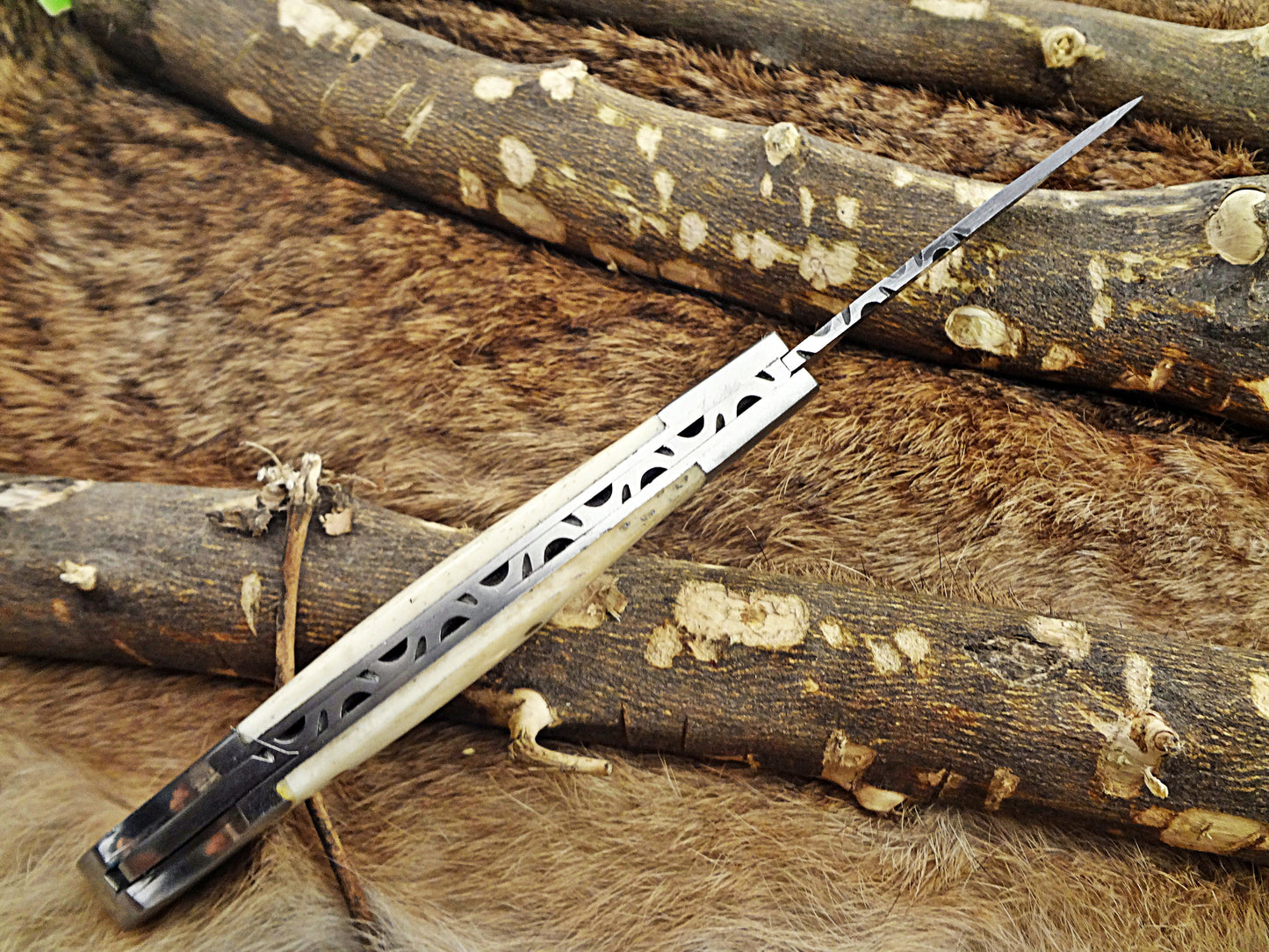 8" long Damascus steel Folding Knife, Walnut wood with Steel bolster scale, custom made 3.5" Hand Forged blade cow hide leather sheath