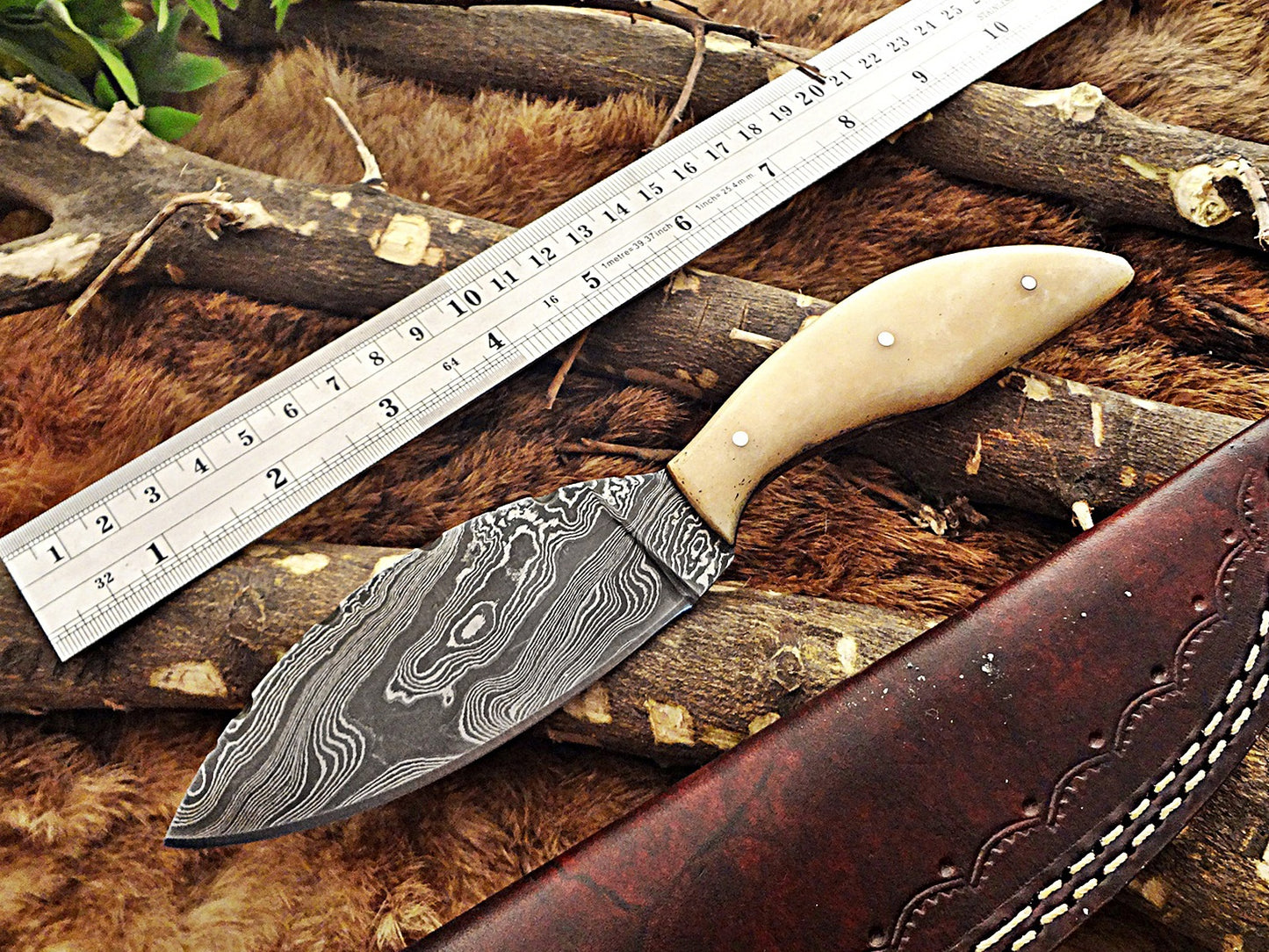 8.5" DAMASCUS STEEL BLADE POCKET KNIFE, JIGGED BULL HORN SCALE, LEATHER SHEATH