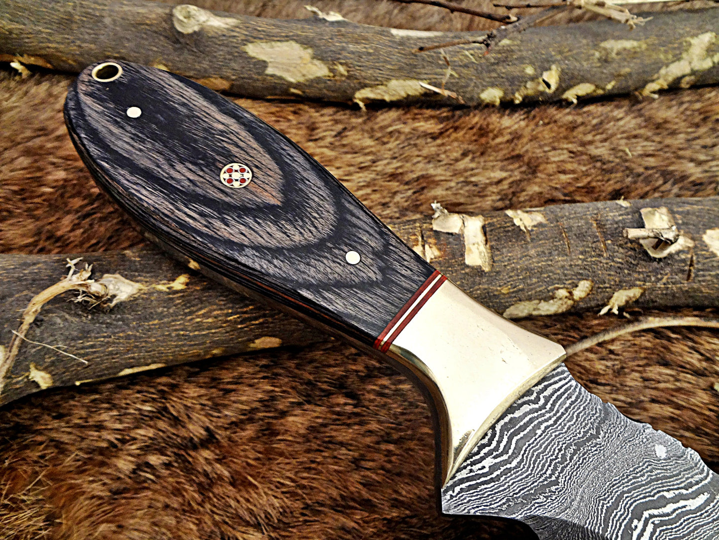 9" Long hand forged Damascus steel full tang skinning Knife with gut hook, Bull horn with Damascus Bolster, Cow hide Leather sheath
