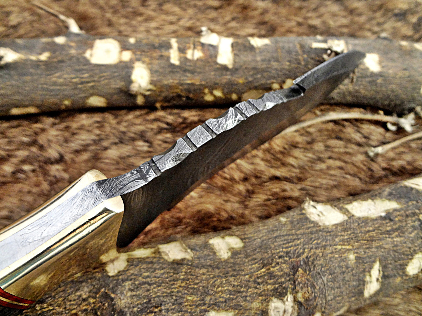 9" Long hand forged Damascus steel full tang skinning Knife with gut hook, Bull horn with Damascus Bolster, Cow hide Leather sheath