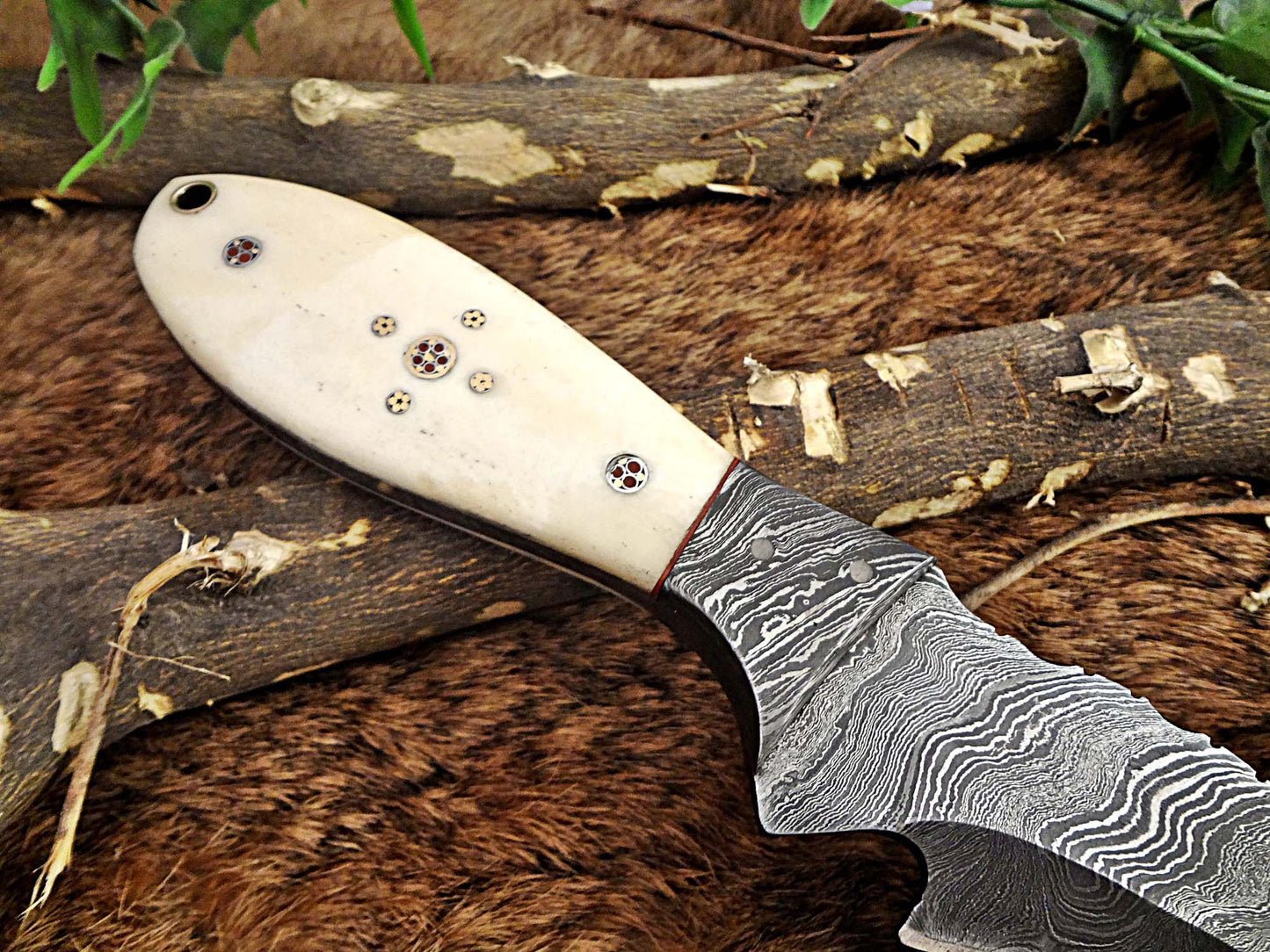 9" Long hand forged Damascus steel full tang skinning Knife with gut hook, Bull horn with Damascus Bolster, Cow hide Leather sheath