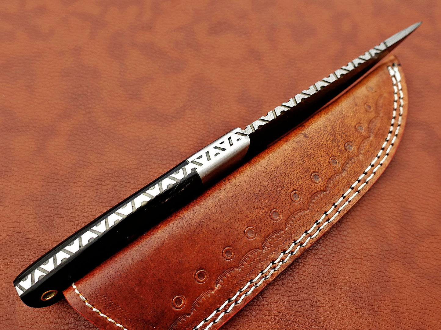 9.5" straight back blade skinning knife, 5" full tang Rain drop pattern Damascus steel blade, Available in 4 colors, includes Cow hide Leather sheath