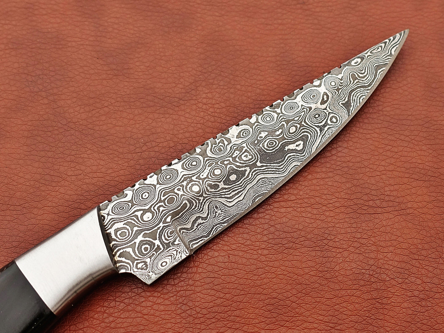 9.5" straight back blade skinning knife, 5" full tang Rain drop pattern Damascus steel blade, Available in 4 colors, includes Cow hide Leather sheath