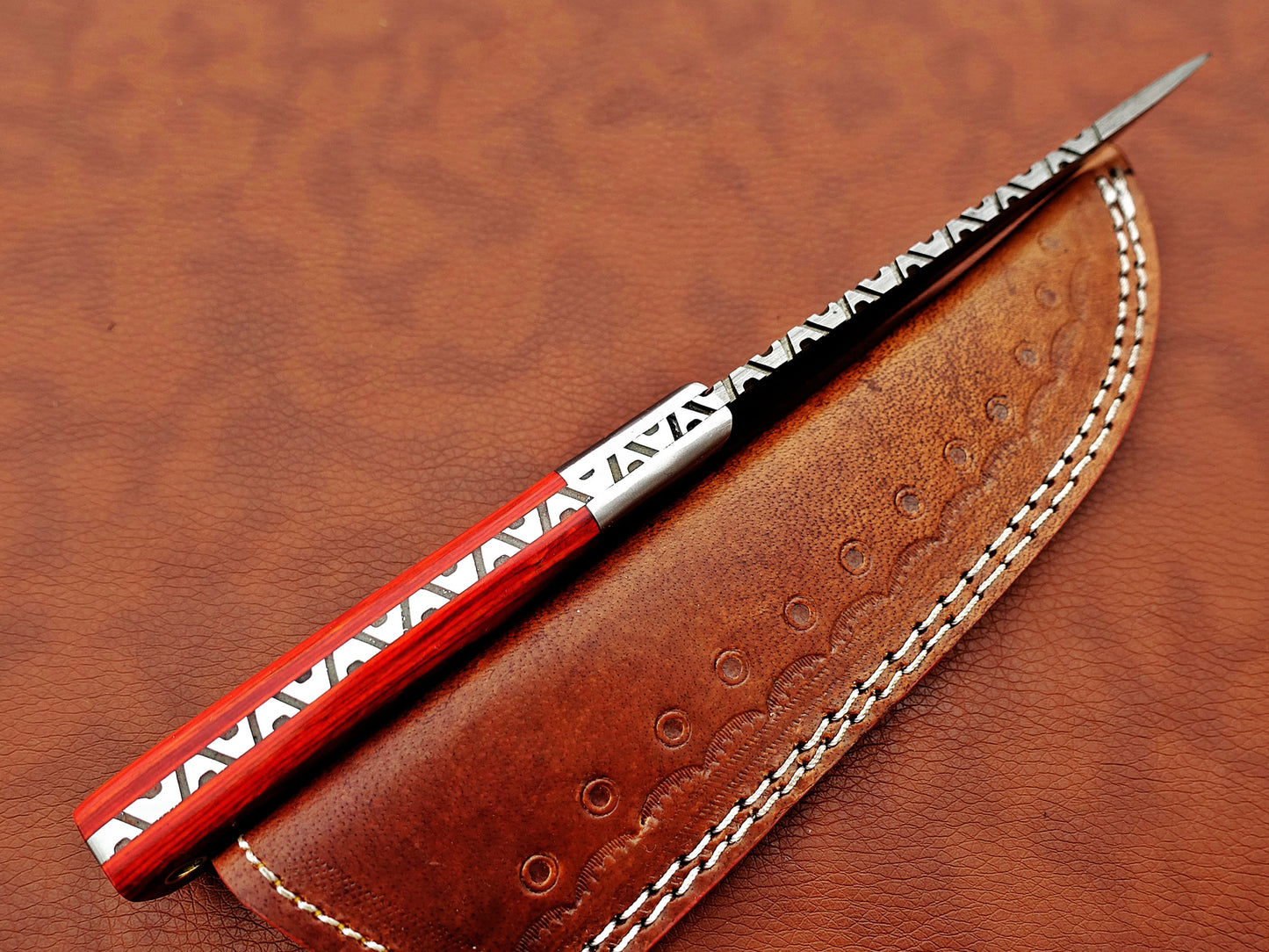 9.5" straight back blade skinning knife, 5" full tang Rain drop pattern Damascus steel blade, Available in 4 colors, includes Cow hide Leather sheath
