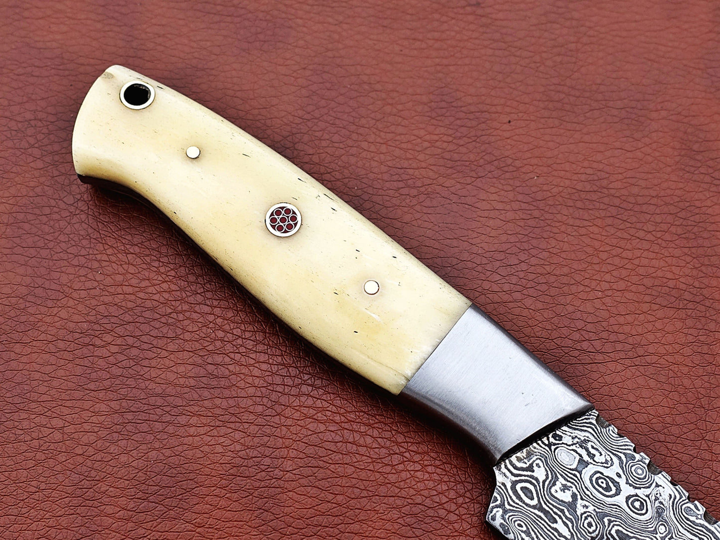 9.5" straight back blade skinning knife, 5" full tang Rain drop pattern Damascus steel blade, Available in 4 colors, includes Cow hide Leather sheath