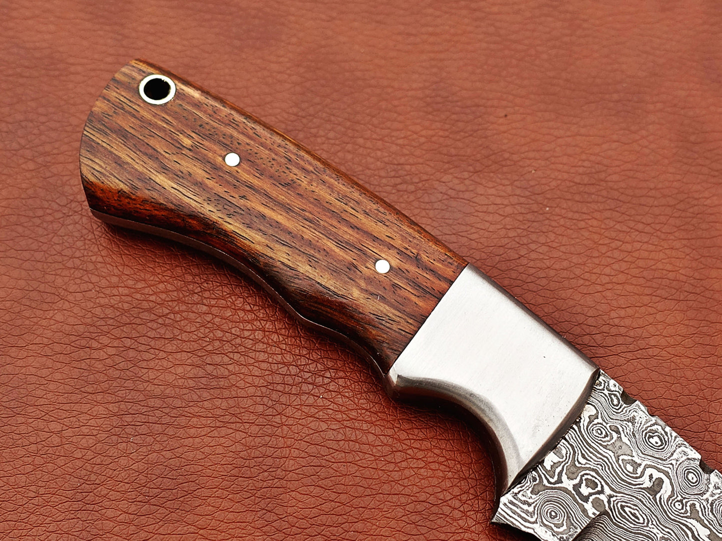 9.5" skinning knife, 5" full tang Rain drop pattern straight back Damascus steel blade, Available in 4 colors, includes Cow hide Leather sheath