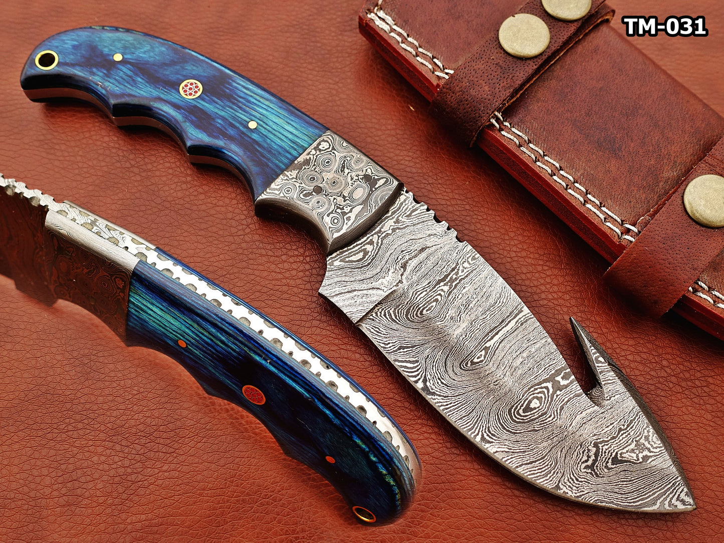 9.5" long Damascus steel Rain drop pattern Gut hook skinning knife, Full tang blade available in 4 colors, includes Cow hide Leather sheath