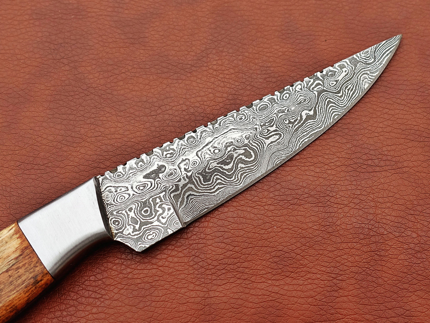 9.5" straight back blade skinning knife, 5" full tang Rain drop pattern Damascus steel blade, Available in 4 colors, includes Cow hide Leather sheath