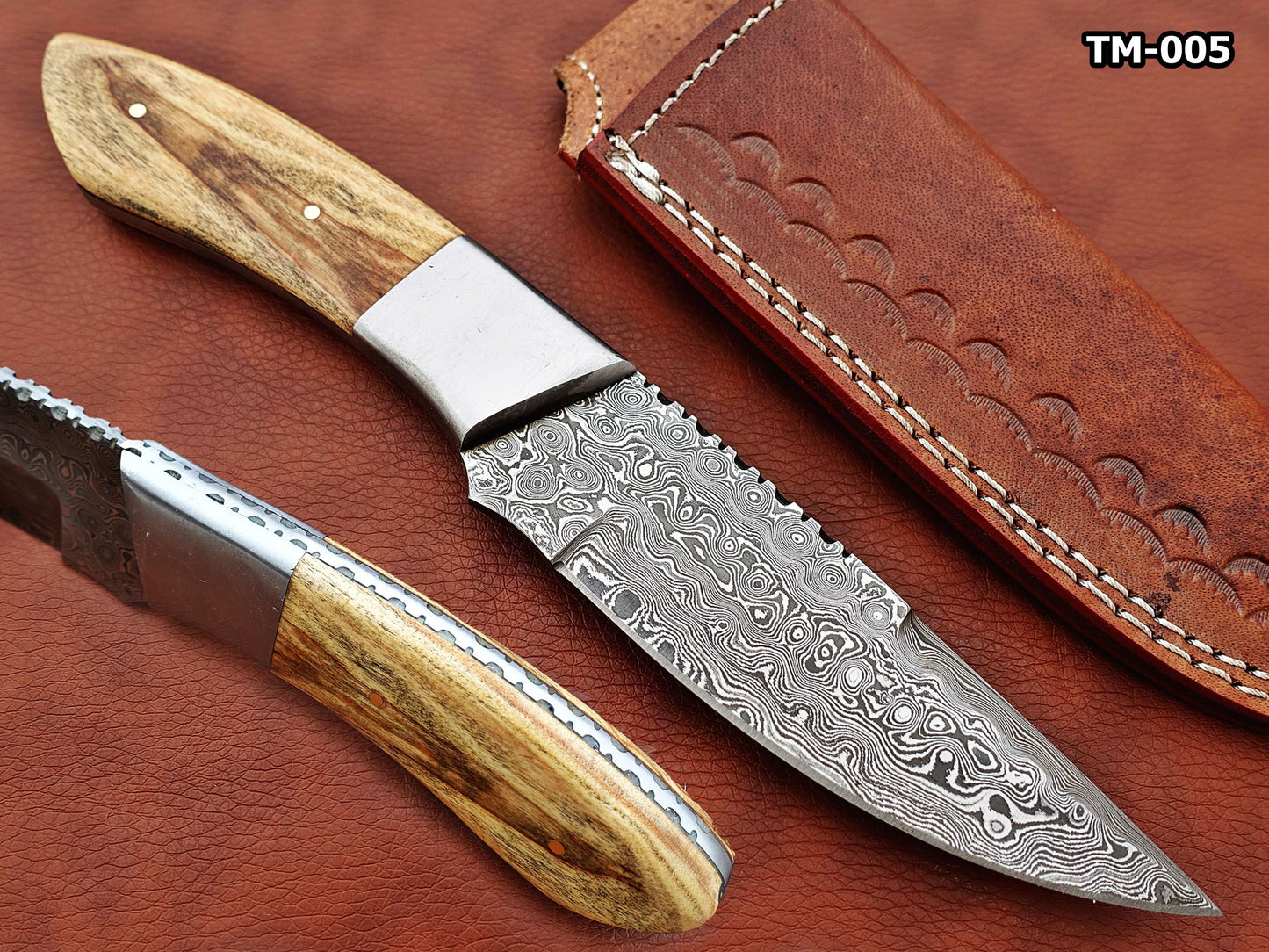 9.5" Rain drop pattern Damascus steel skinning knife, 5" full tang blade, Available in 3 colors, includes Cow hide Leather sheath