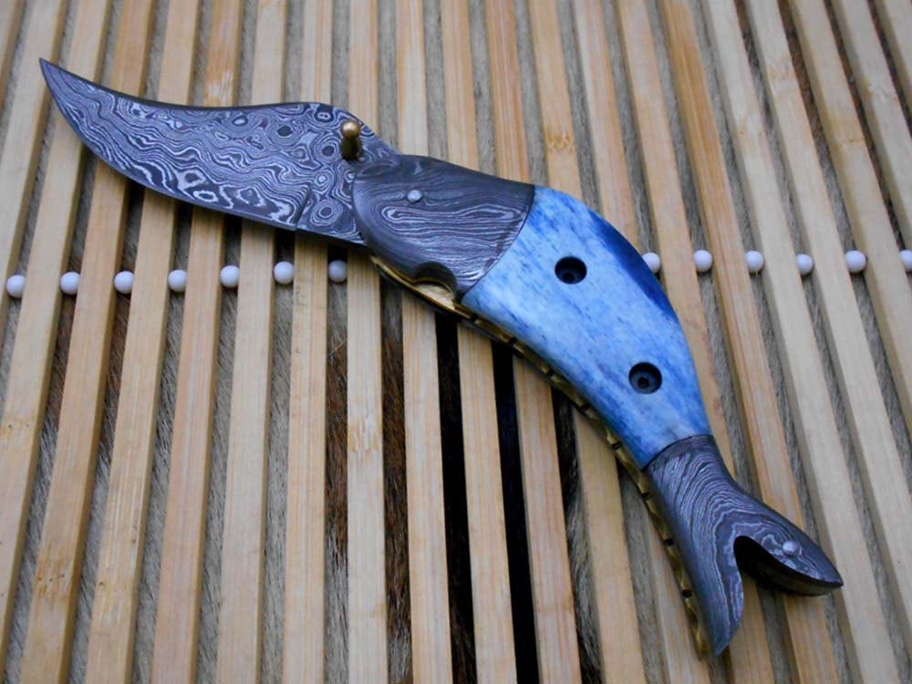 Fish shape 8" folding pocket knife available in 3 natural scales, Cow leather sheath included